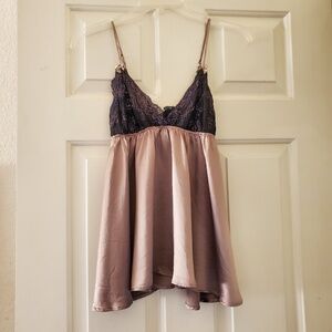 Wendy Glez Black Label Mauve Blue Satin Lace Boxer Short & Baby Doll Top SMALL